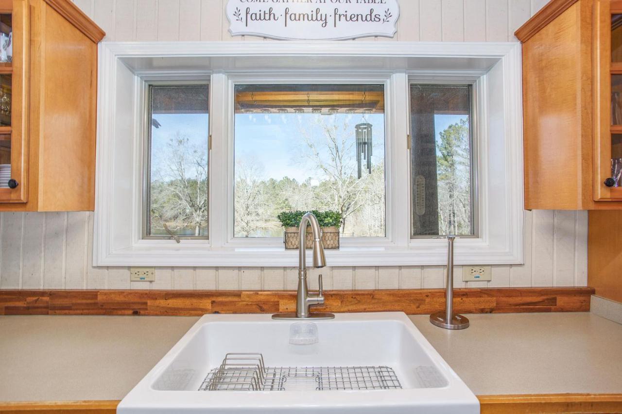 Refuge Ranch Retreat Log Cabin Lake 53+ Acres Locust Grove Bagian luar foto